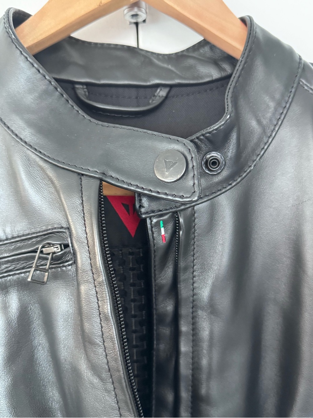 Women's Black Leather Moto Jacket - Classic Zip Front